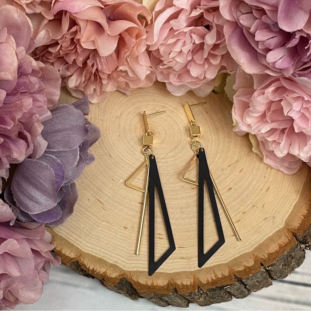 Long Statement Triangular Tassel Dangle Earrings - Picture 5 of 11